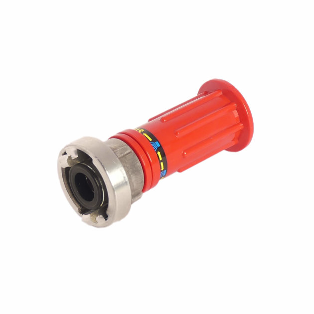 Univerzalna kratka mlaznica fi 25 mm, za vatrogasno crijevo promjera fi 25 mm i Euro hidrantski ormar s bubnjem.