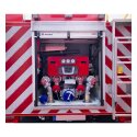 Lako vatrogasno vozilo sa spremnikom vode kapaciteta 2000 litara i 4x4 pogonom.