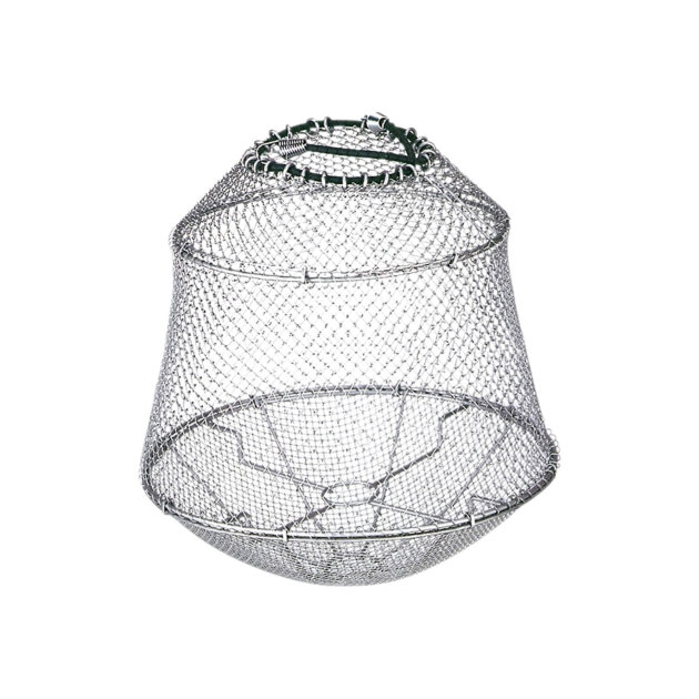 Wire protection basket with elastic band. Protects the suction strainer from foreign bodies and blockage.