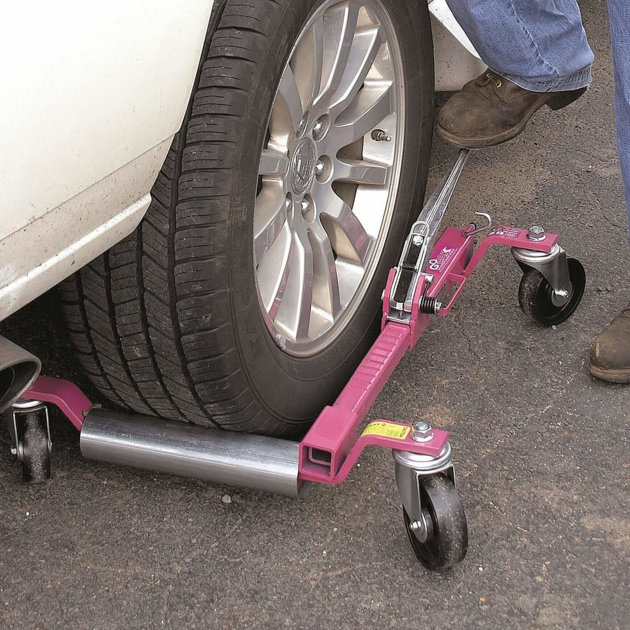 Gojak Vehicle Skates, Device for moving Illegally or improperly parked vehicles at fire interventions.