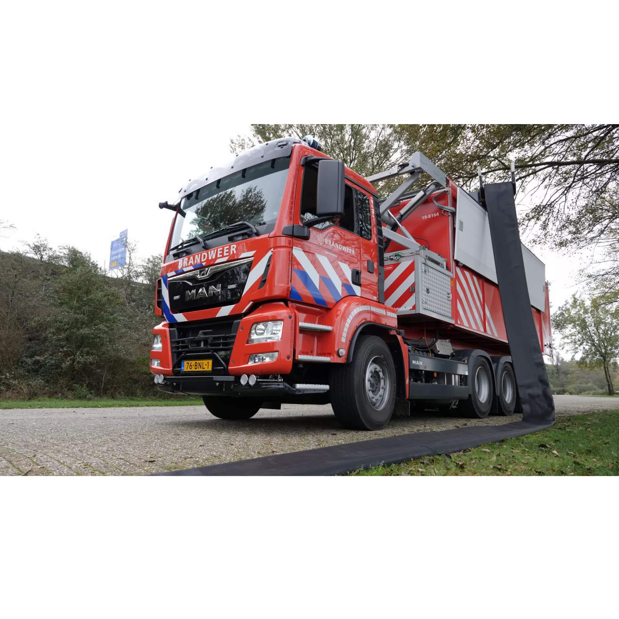 AutoFlaker Hose Handling for Fire Truck, Hytrans System