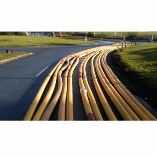 Hoses for Hytrans mobile water supply system can be used in firefighting and flood protection.