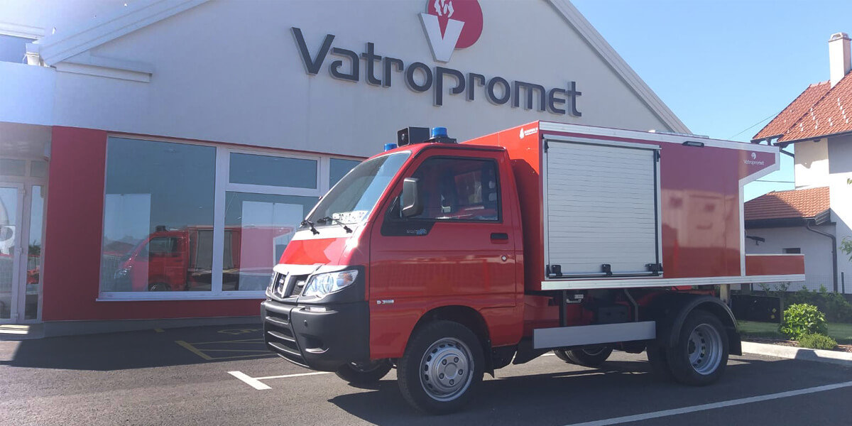 Delivery of Small Firefighting Vehicle for DVD Slatine, Ciovo