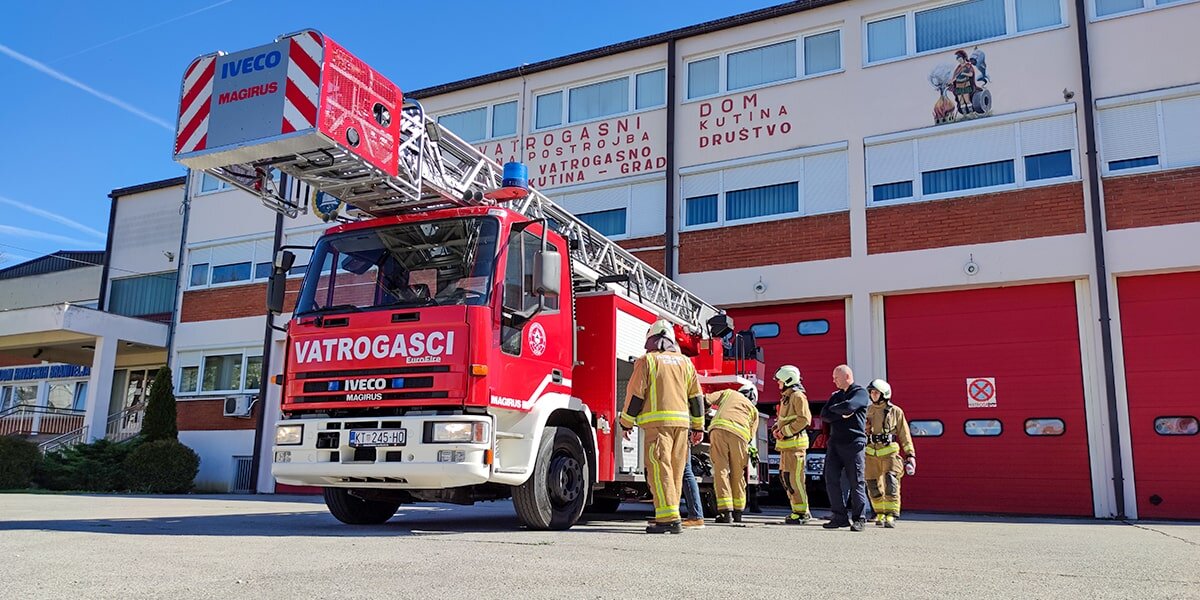 Handover of a Fire ladder for Professional Fire Brigade Kutina.